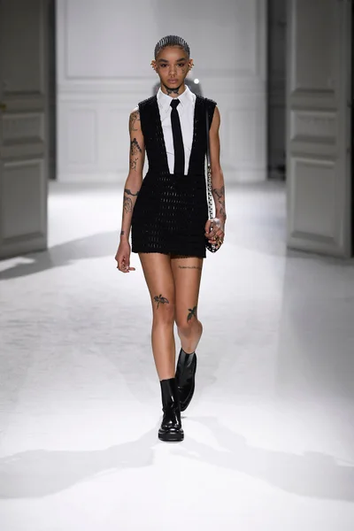 Look 52